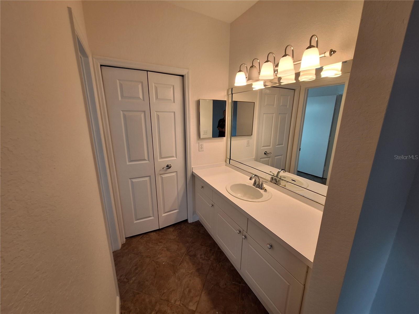 SERENADE ON PALMER RANCH - Residential Lease