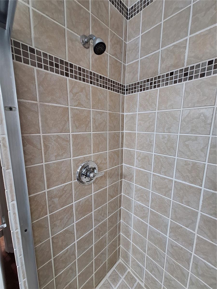 SERENADE ON PALMER RANCH - Residential Lease