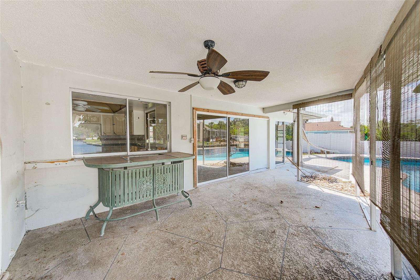 SHARON OAKS - Residential
