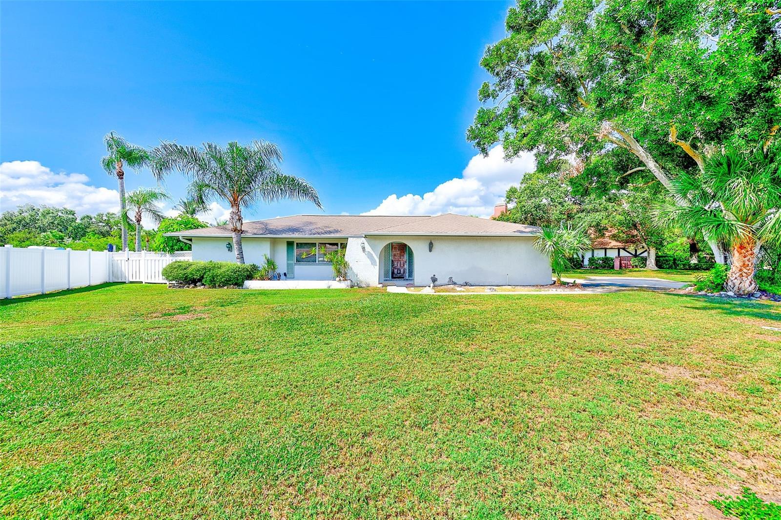 SHARON OAKS - Residential