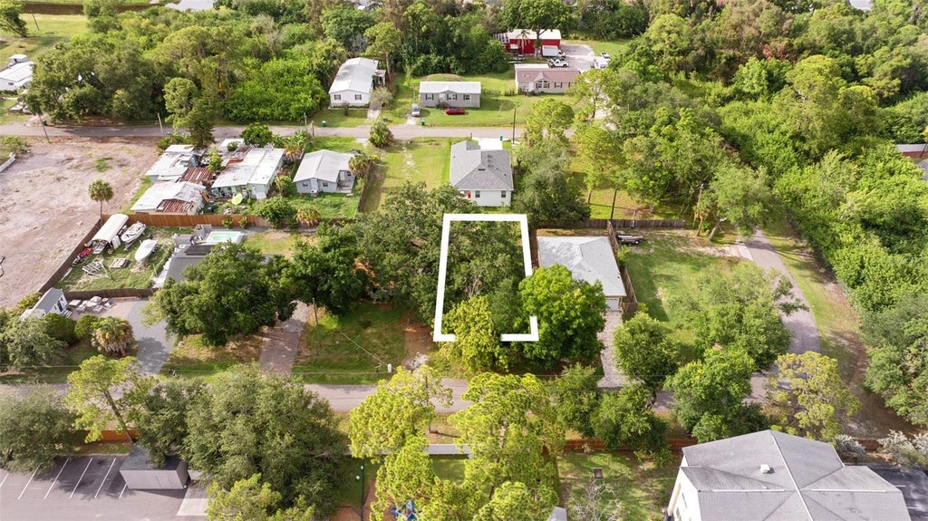 Photo of 3233 Laurel Avenue, Clearwater, FL 33762 (MLS # TB8515541)