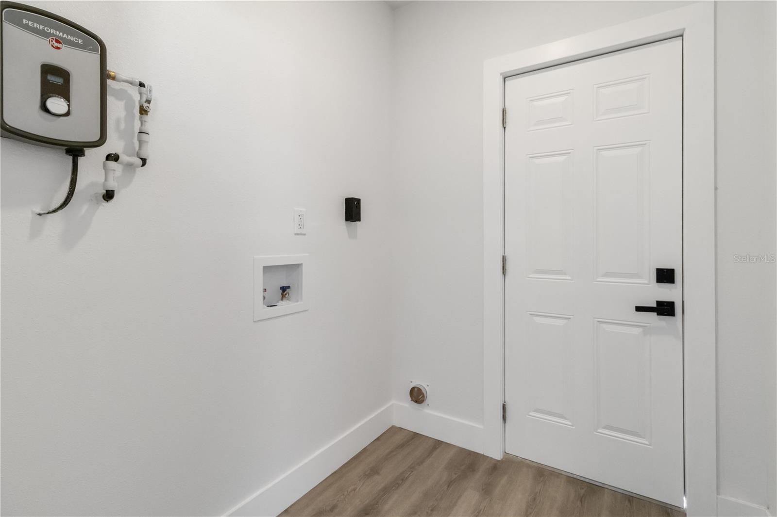 PLEASANT VIEW TERRACE 3RD ADD - Residential