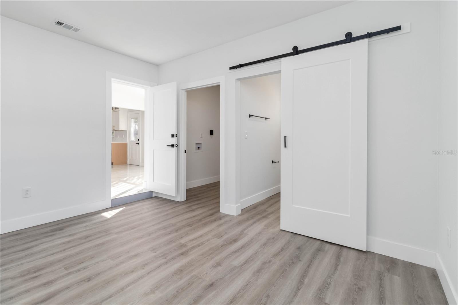 PLEASANT VIEW TERRACE 3RD ADD - Residential