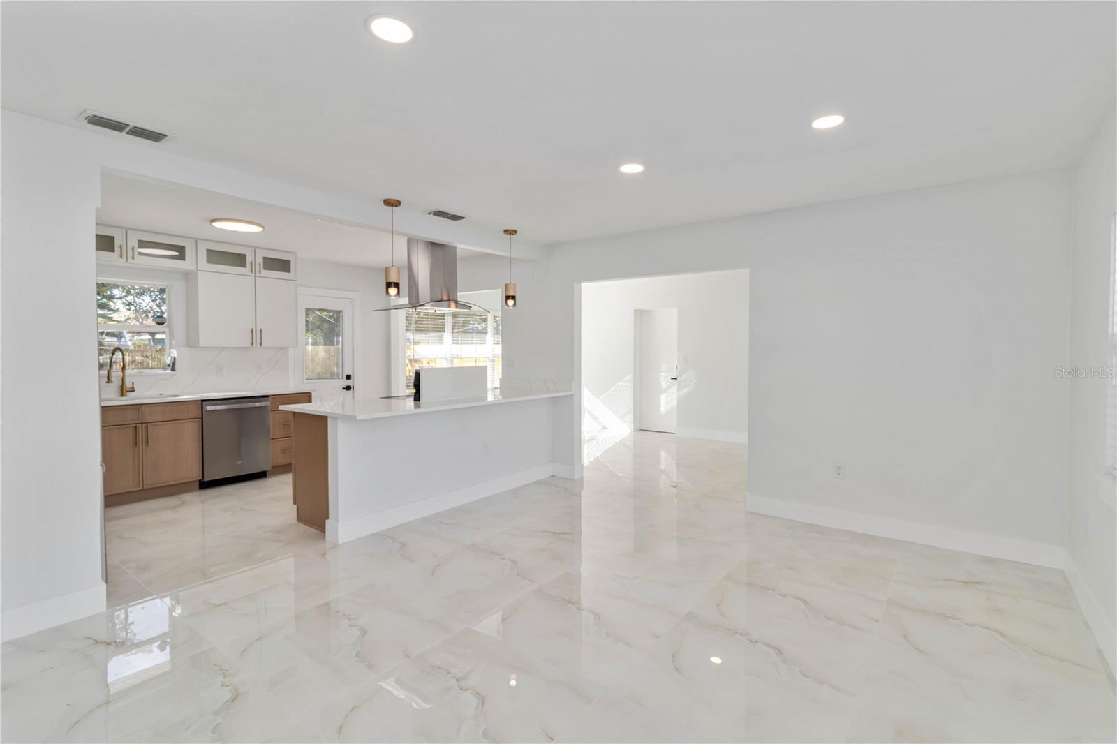 PLEASANT VIEW TERRACE 3RD ADD - Residential