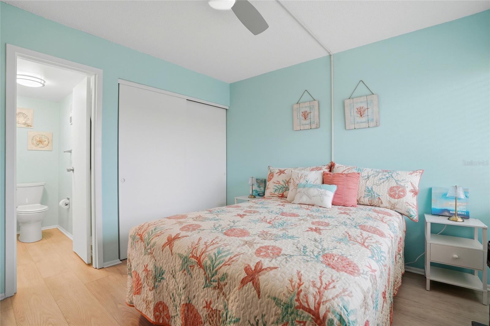VILLAS DE GOLF CONDO - Residential