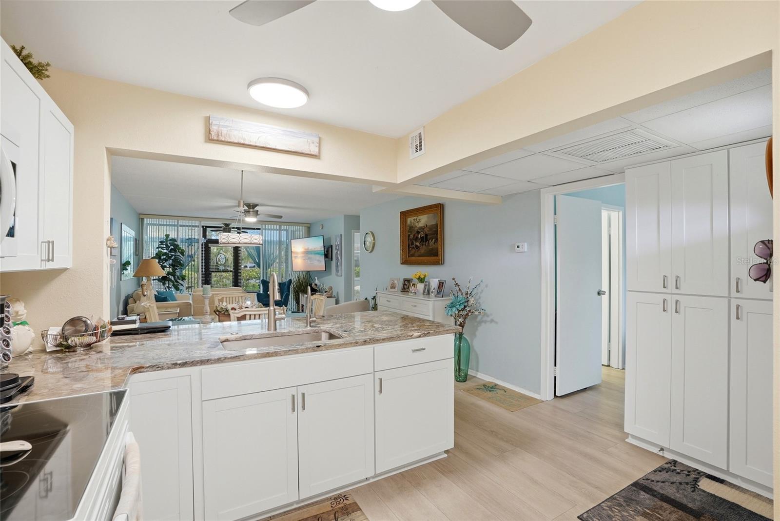 VILLAS DE GOLF CONDO - Residential