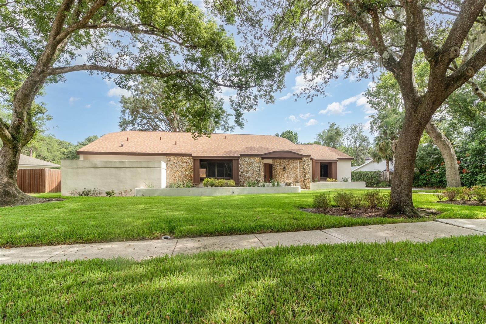 1424 MT LAUREL DRIVE