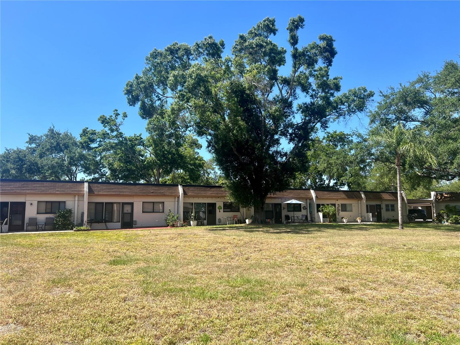 MISSION HILLS CONDO - Residential