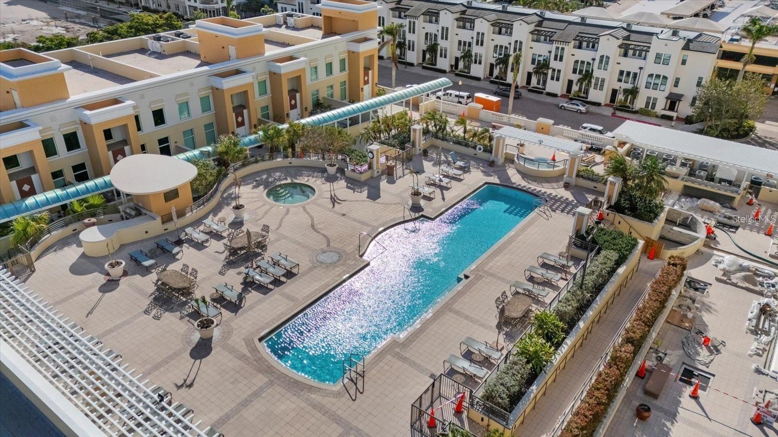 ALINARI - Residential Lease