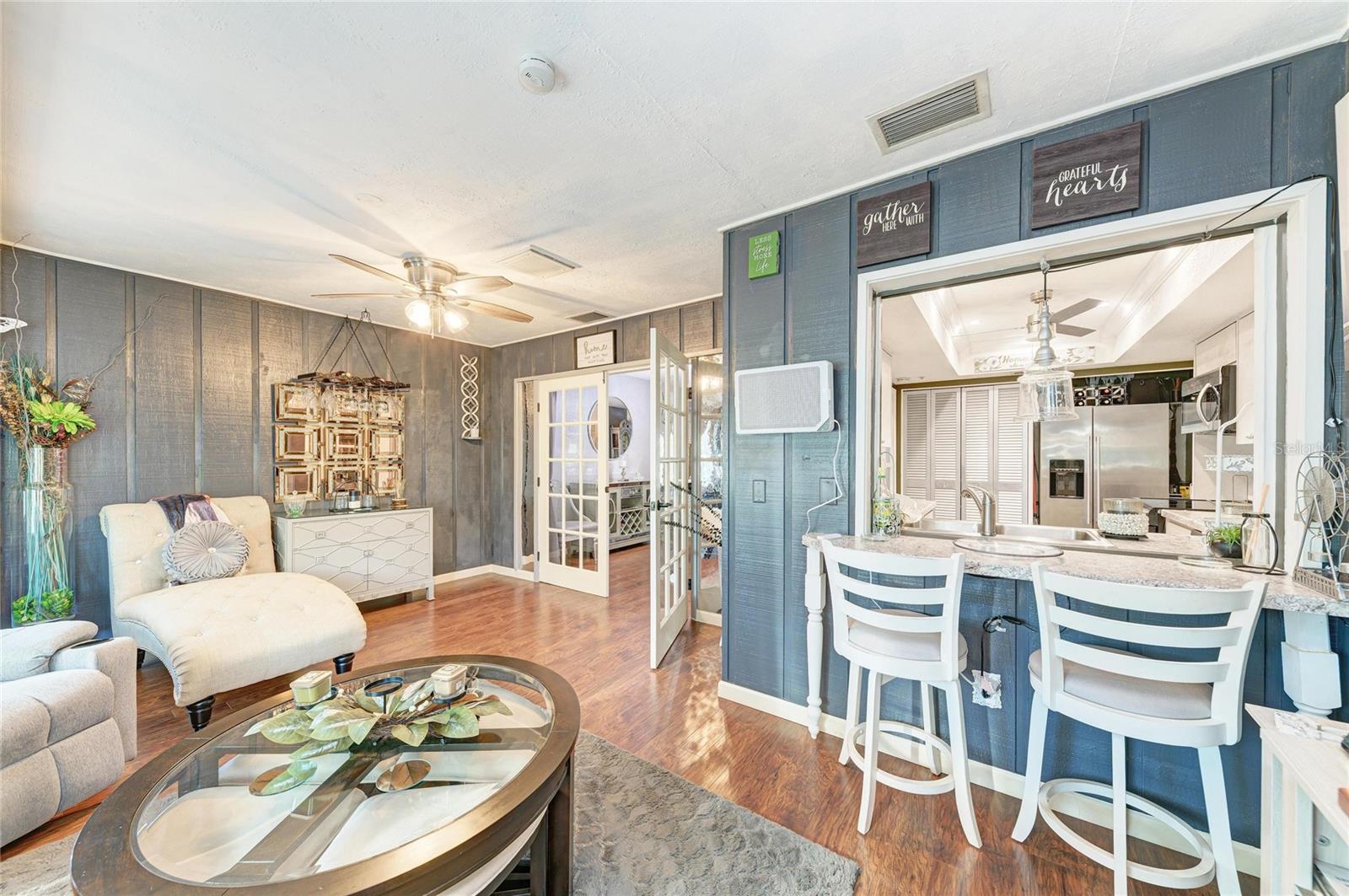 LAS CASAS CONDO - Residential