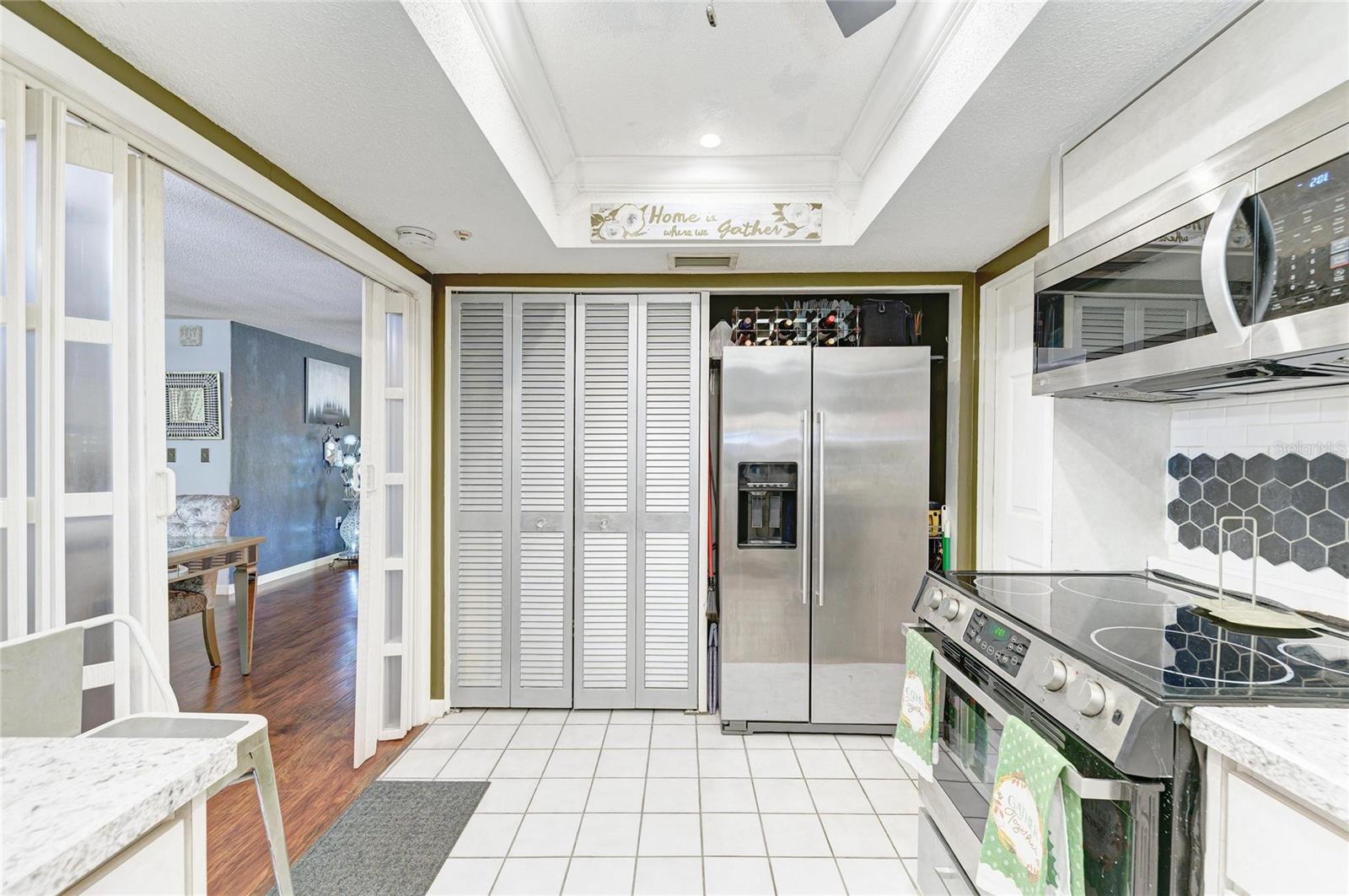 LAS CASAS CONDO - Residential