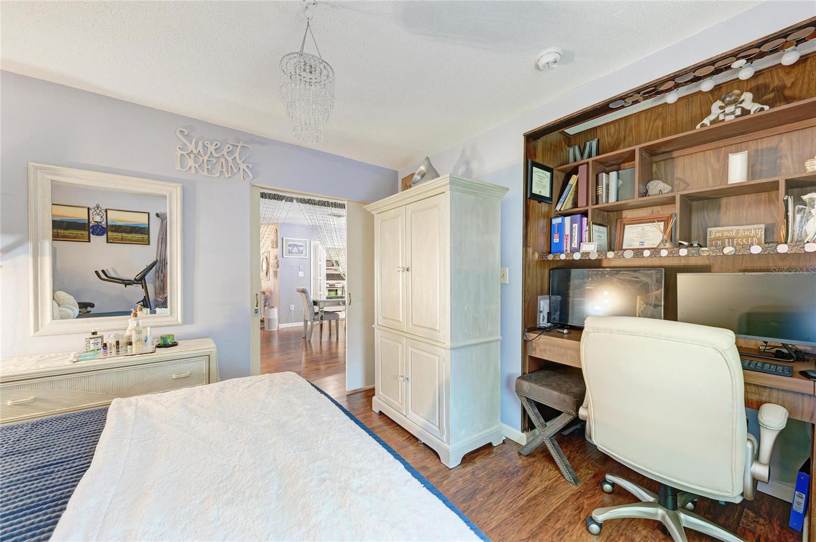 LAS CASAS CONDO - Residential