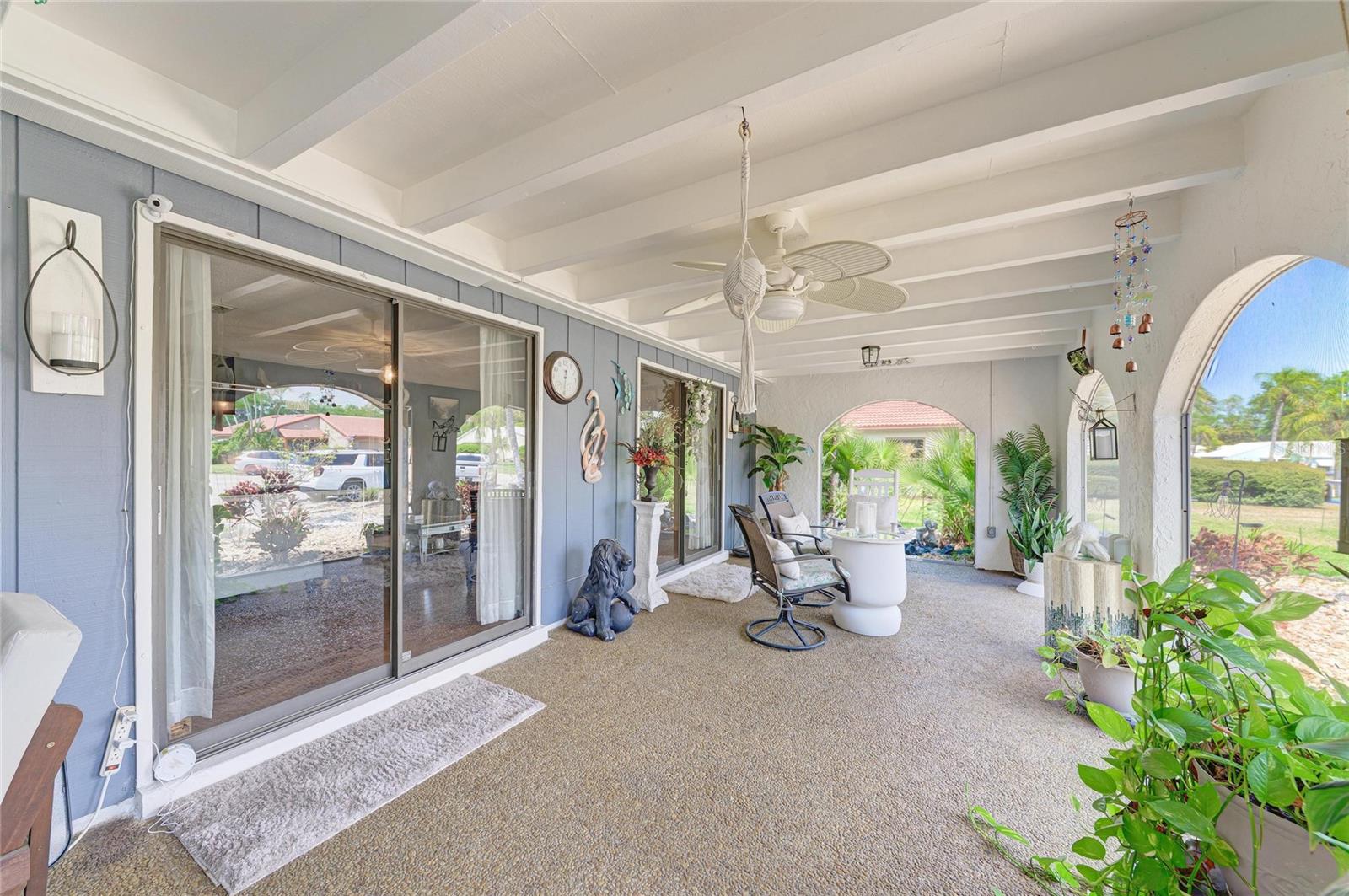 LAS CASAS CONDO - Residential