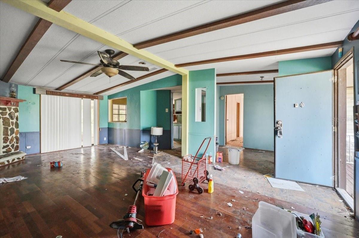 LAKE PIERCE RANCHETTES FIFTH ADD - Residential