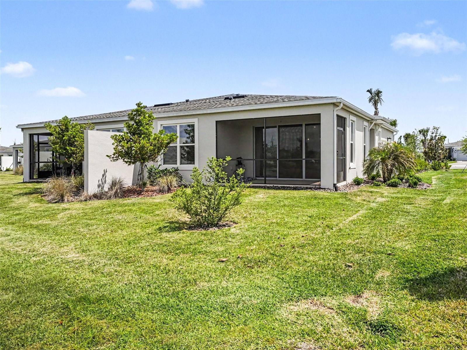 ESPLANADE AT CENTER LAKE RANCH PH 1 - Residential