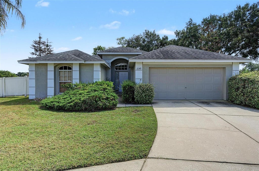 Photo of 6349 Ashfield Place, Wesley Chapel, FL 33545 (MLS # TB8561730)