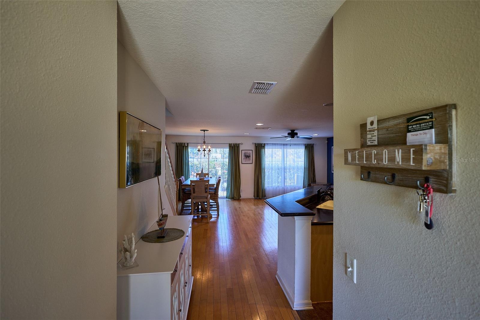 SUNSET POINTE TWNHMS - Residential