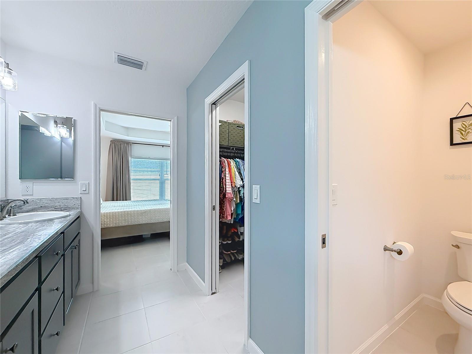 VILLAGES/SOUTHERN OAKS UN 90 - Residential