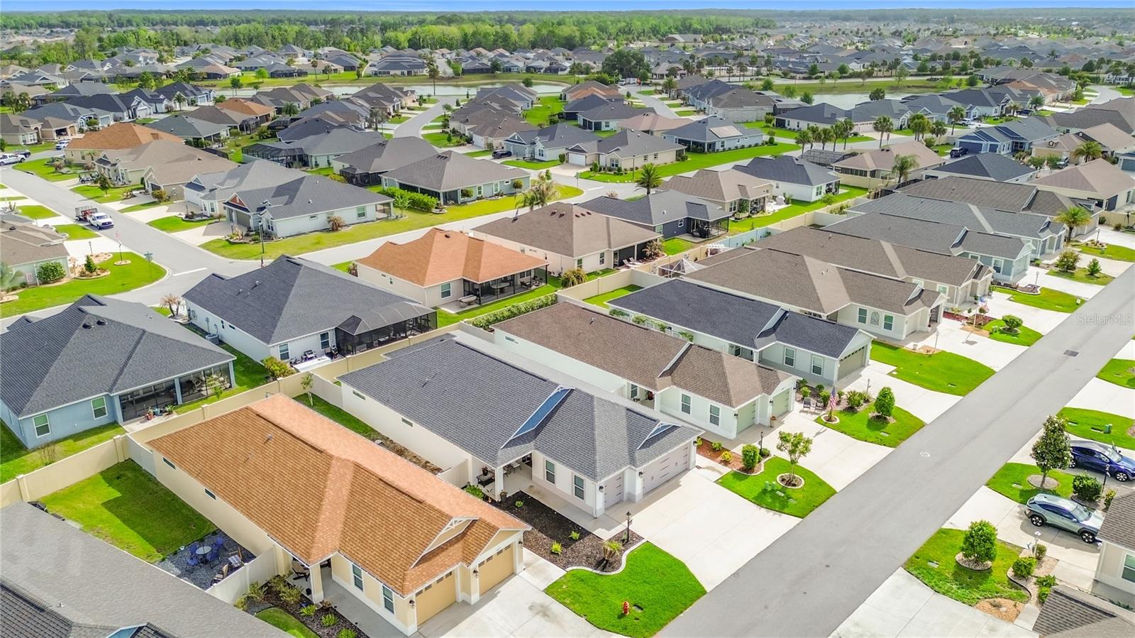 VILLAGES/SOUTHERN OAKS UN 90 - Residential