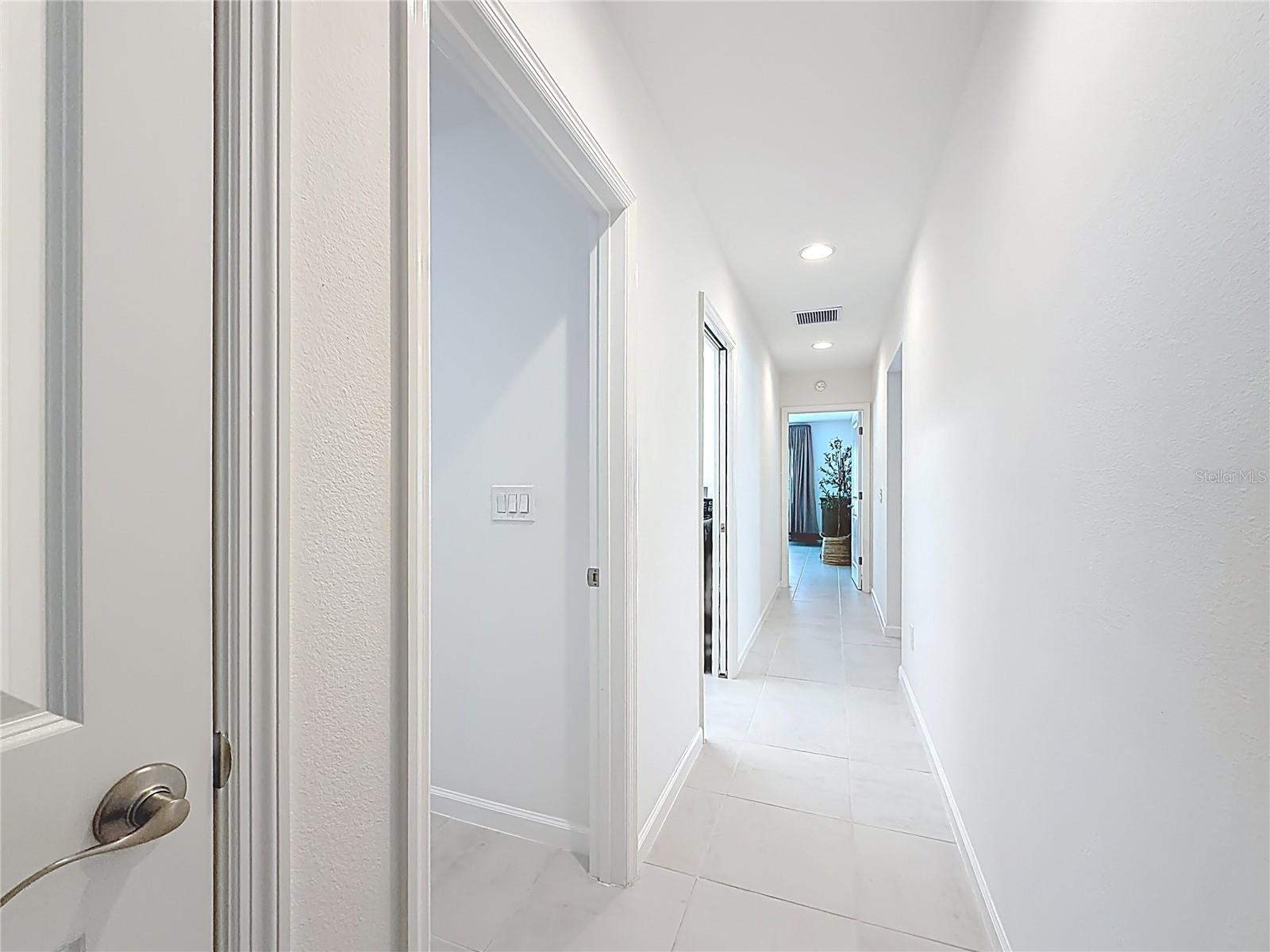 VILLAGES/SOUTHERN OAKS UN 90 - Residential