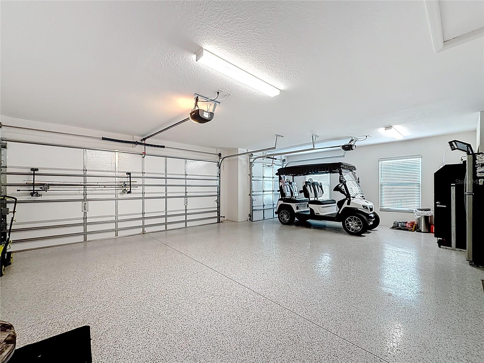 VILLAGES/SOUTHERN OAKS UN 90 - Residential