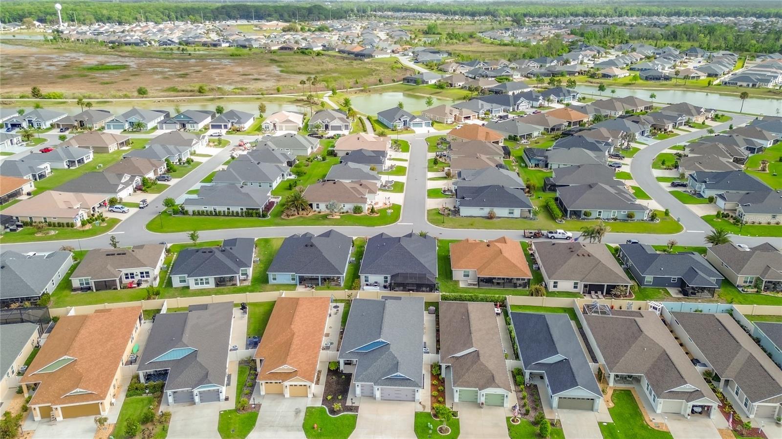 VILLAGES/SOUTHERN OAKS UN 90 - Residential