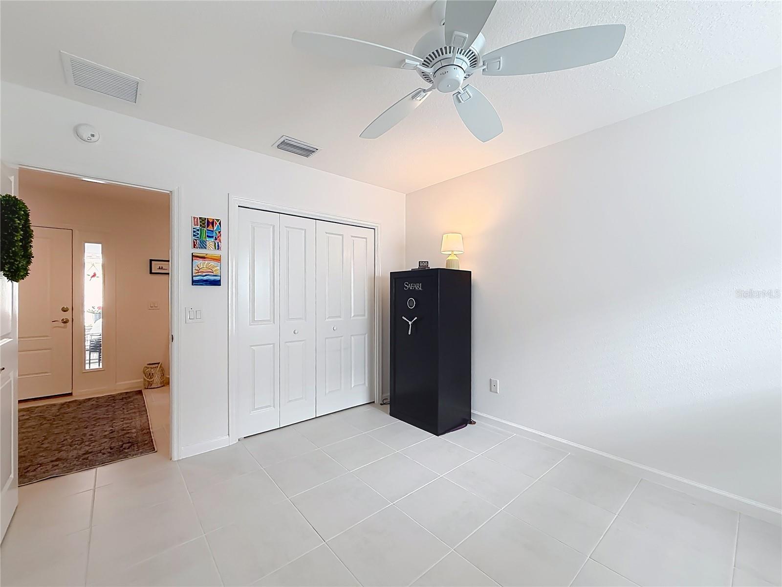 VILLAGES/SOUTHERN OAKS UN 90 - Residential