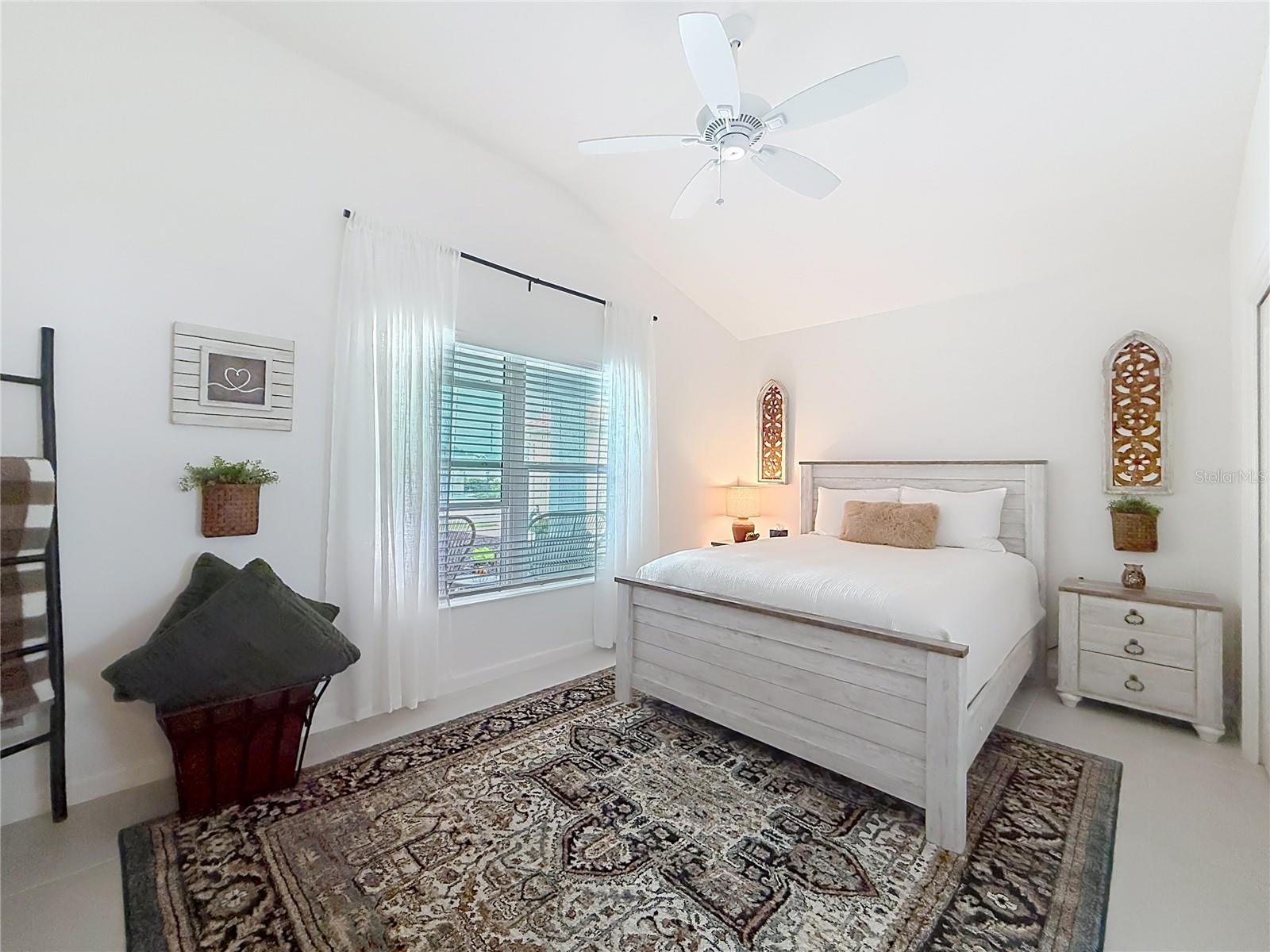 VILLAGES/SOUTHERN OAKS UN 90 - Residential