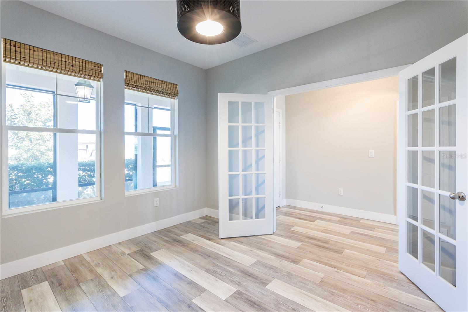 WATERSIDE POINTE PH 3 - Residential Lease