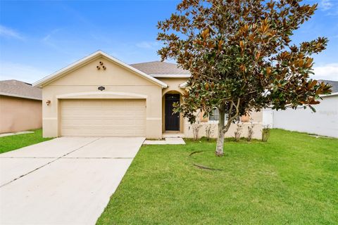 Photo of 1897 Van Allen Loop, Auburndale, FL 33823 (MLS # O6367716)