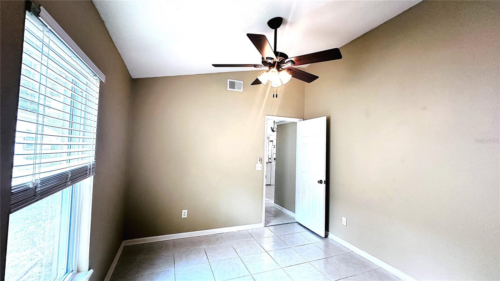 WOODRIDGE PH 01 - Residential