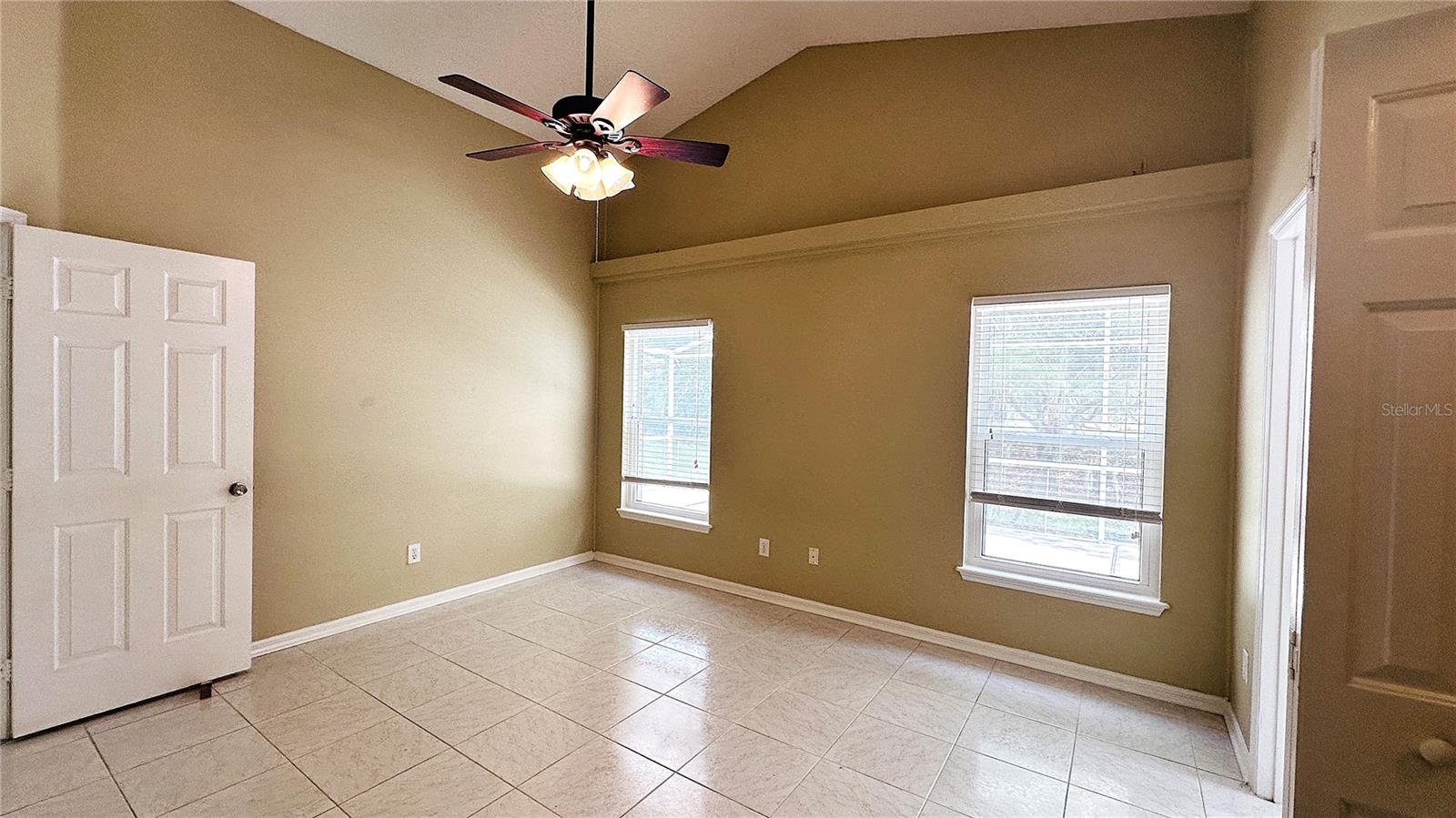 WOODRIDGE PH 01 - Residential