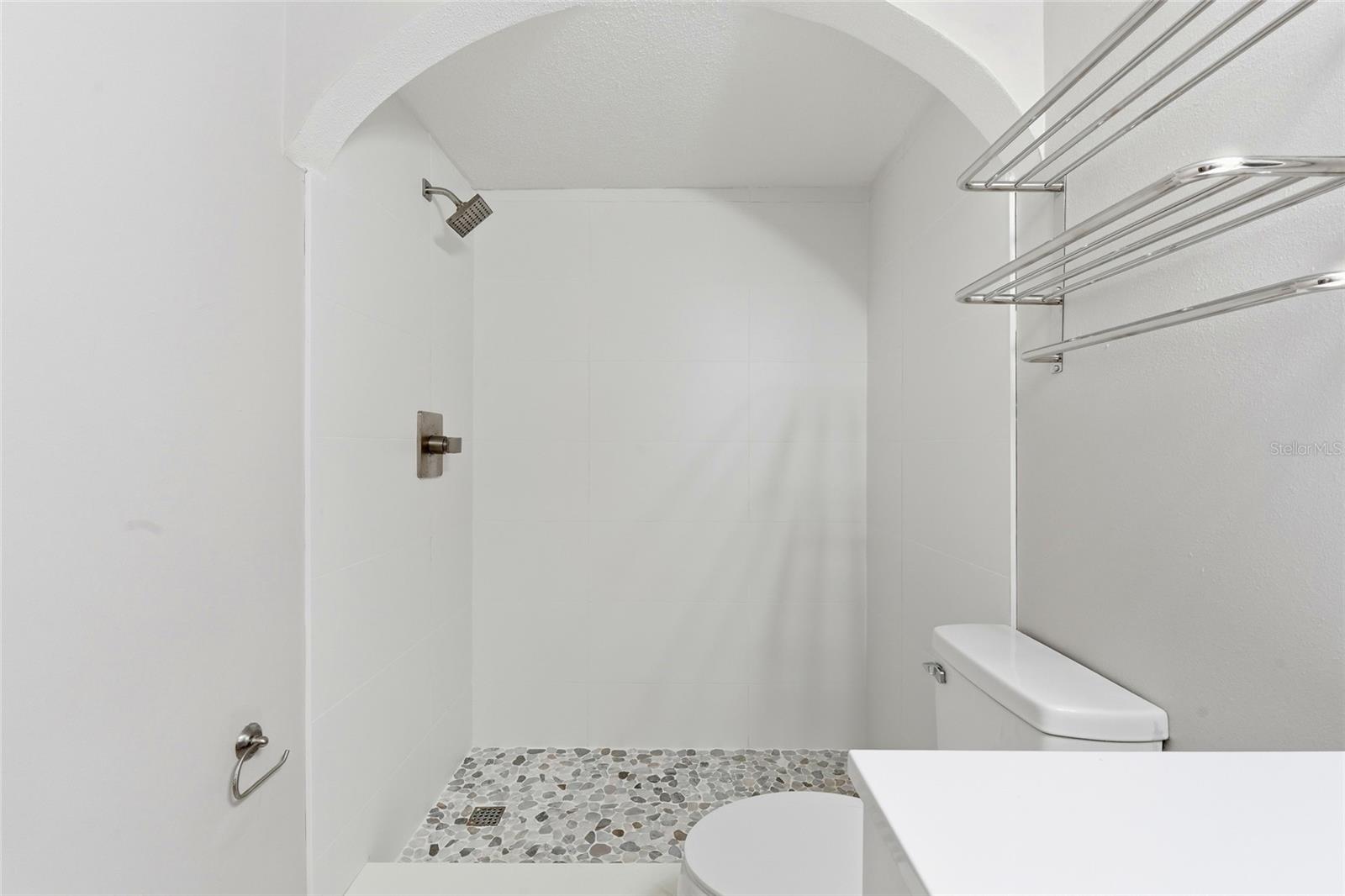 SOUTH VENICE UNIT 06 - Residential