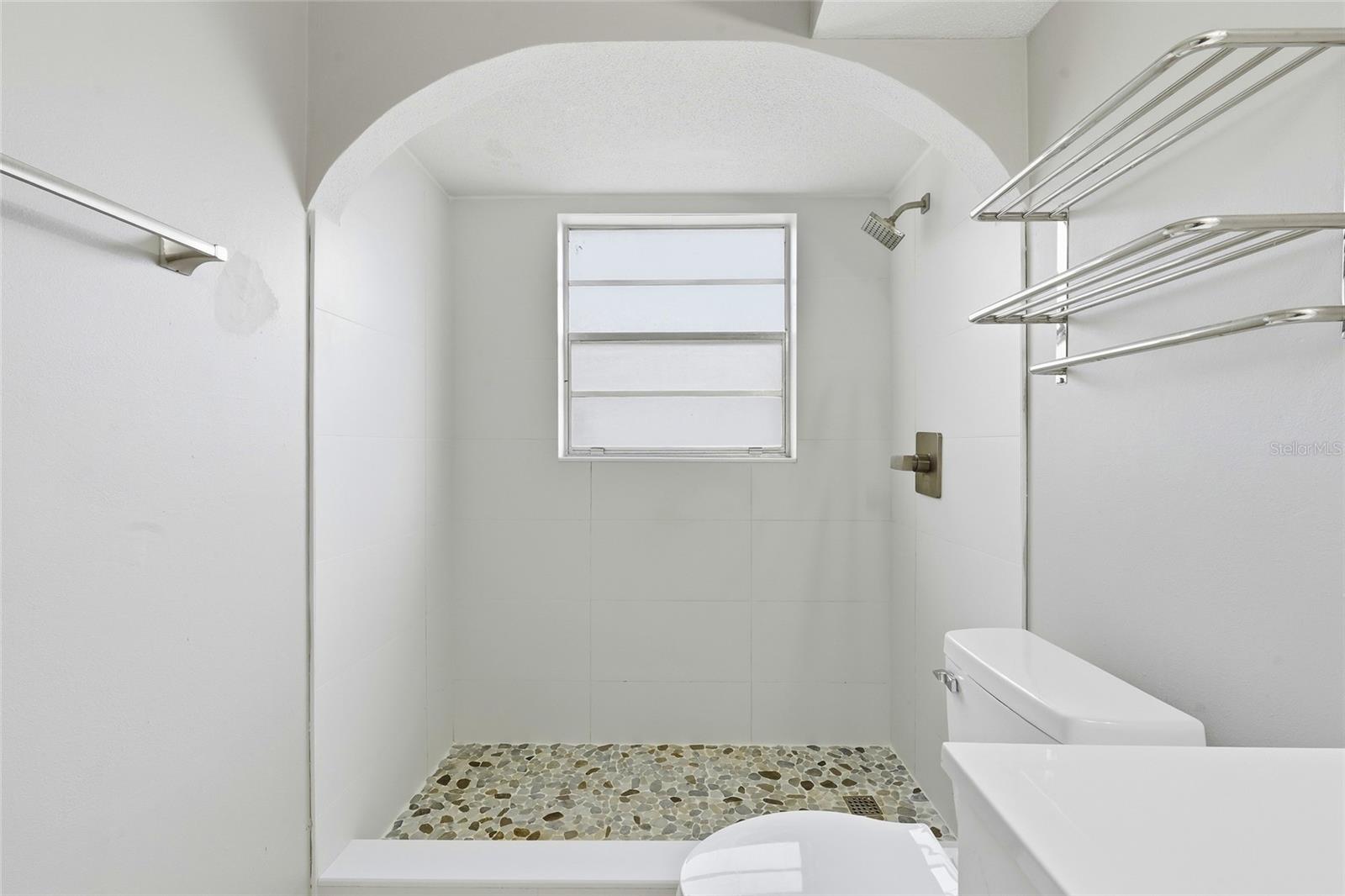 SOUTH VENICE UNIT 06 - Residential