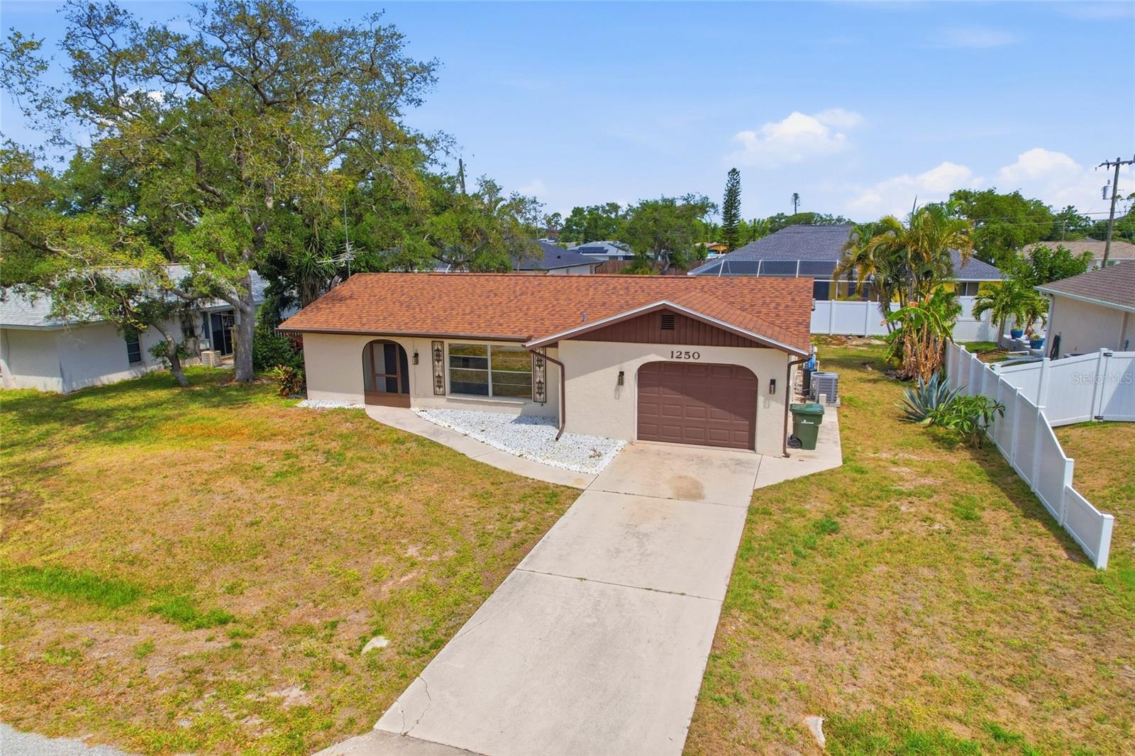 1250 HORIZON ROAD