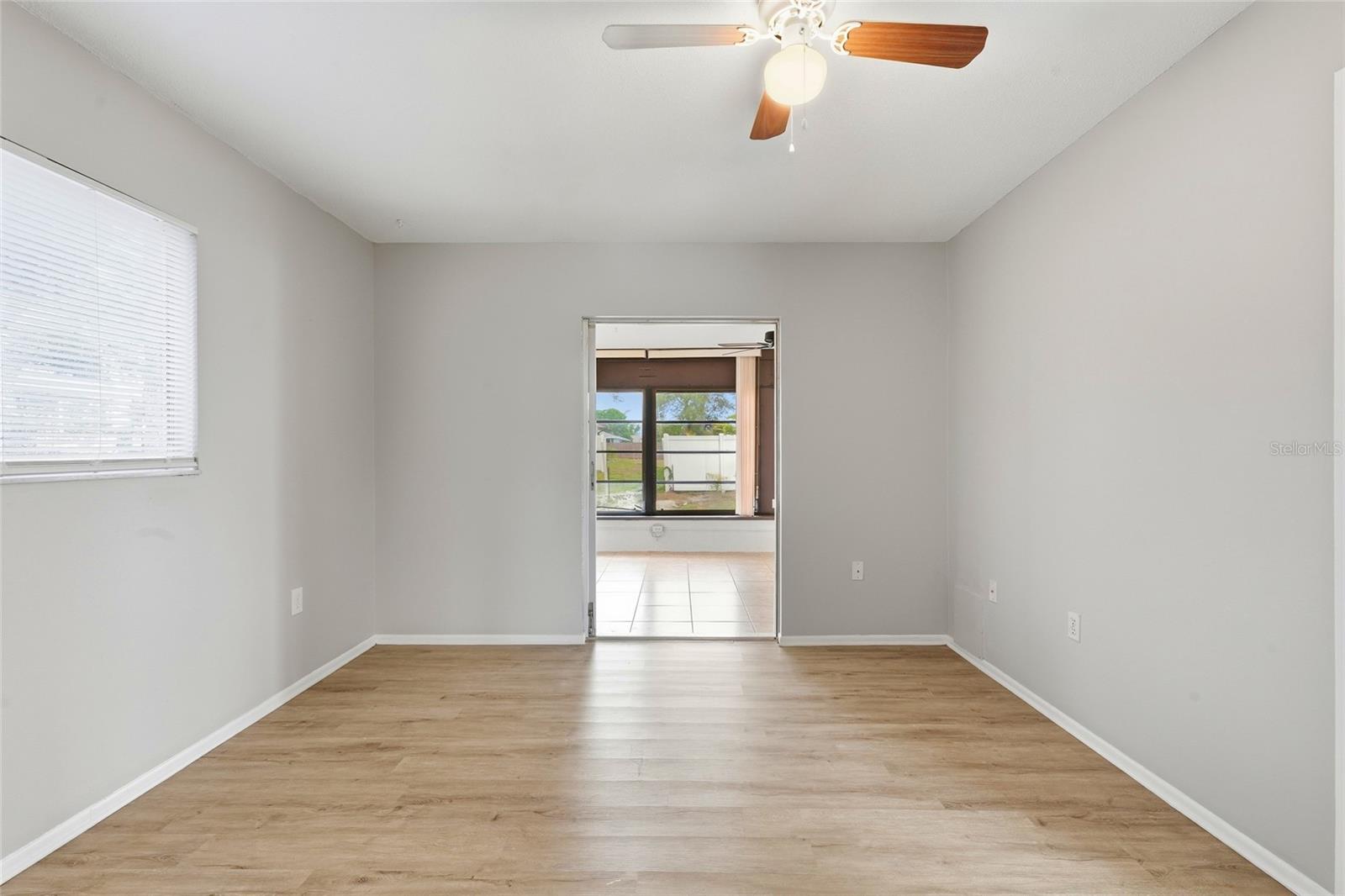 SOUTH VENICE UNIT 06 - Residential