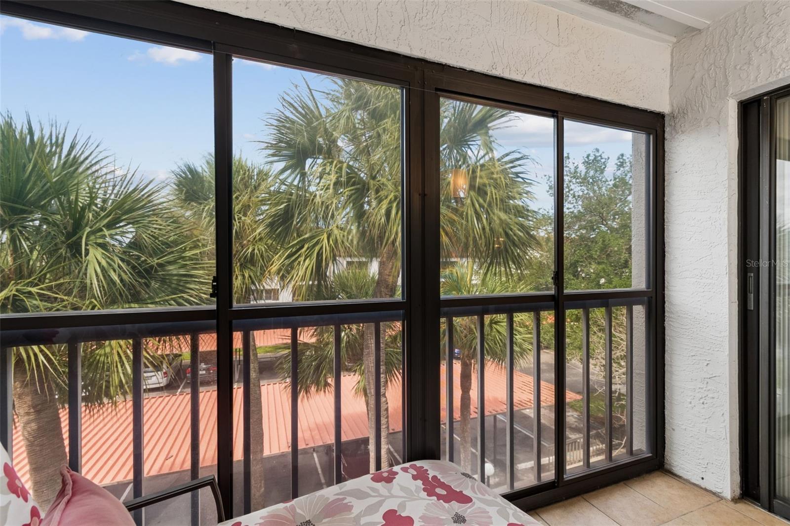 INVERNESS CONDO - Residential