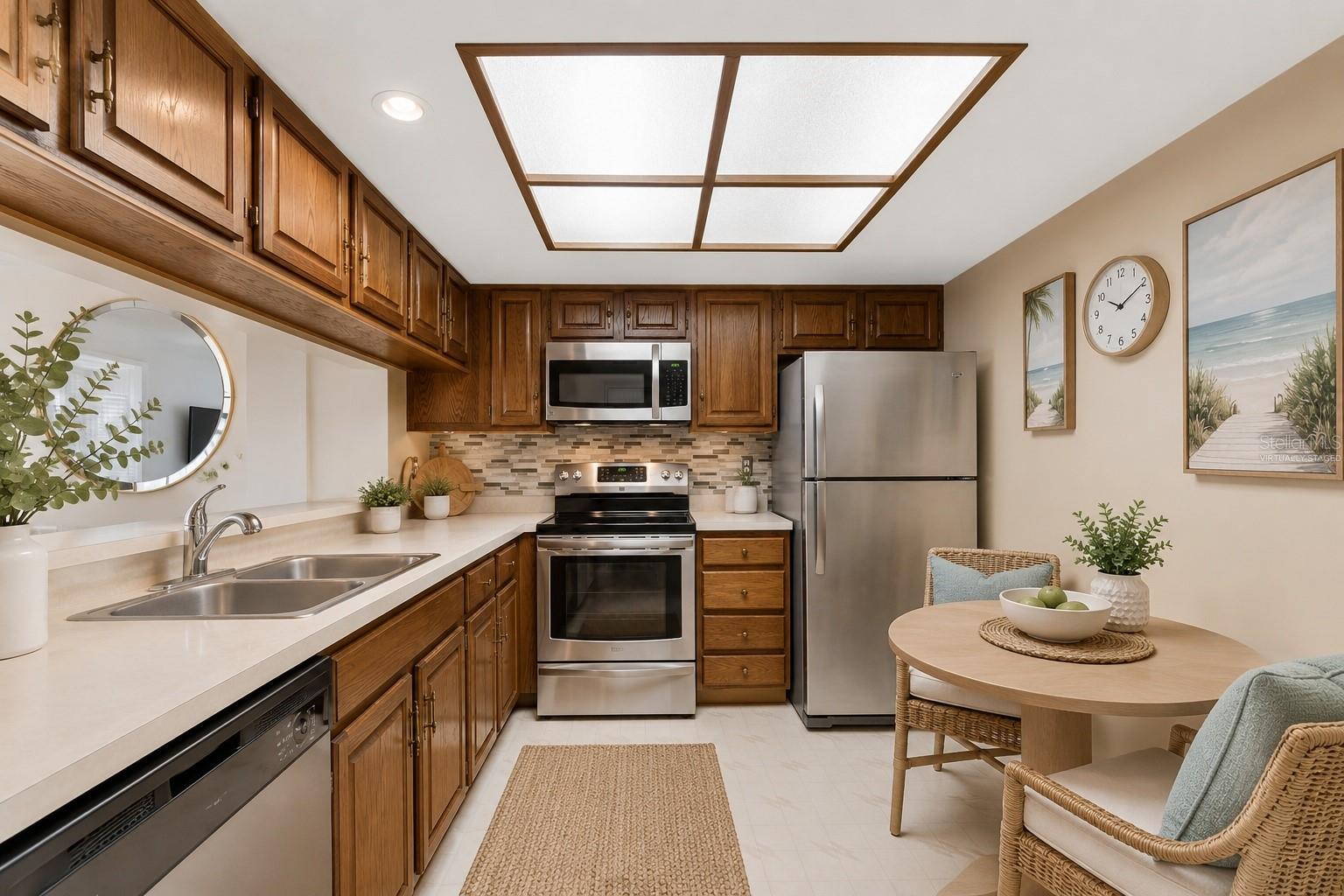 INVERNESS CONDO - Residential