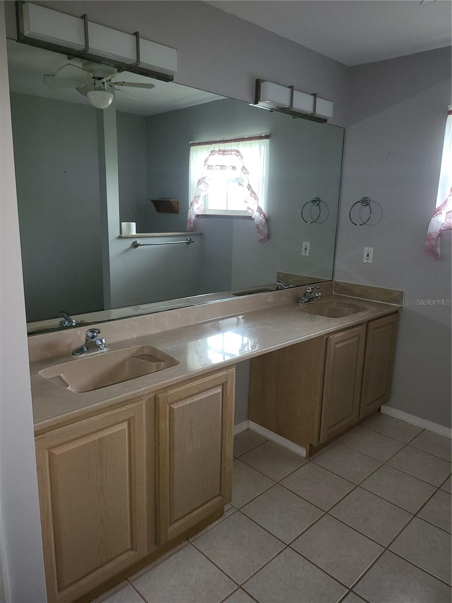 SPRING LAKE VILL 07 - Residential