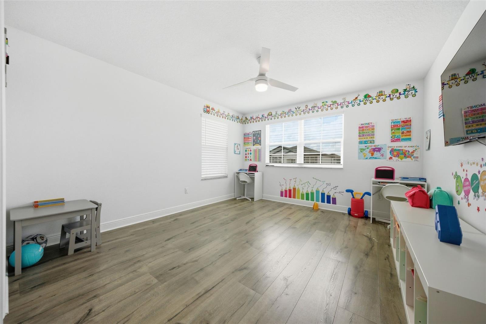 WHISPERING OAKS PRESERVE PH 2 - Residential