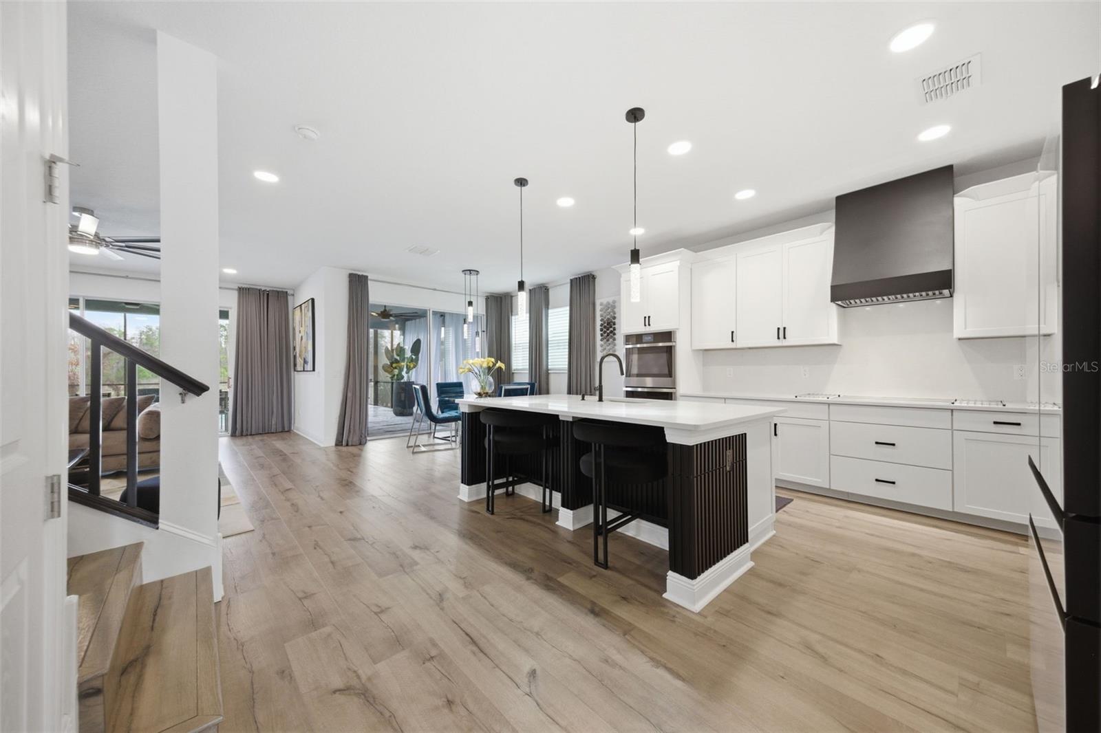 WHISPERING OAKS PRESERVE PH 2 - Residential