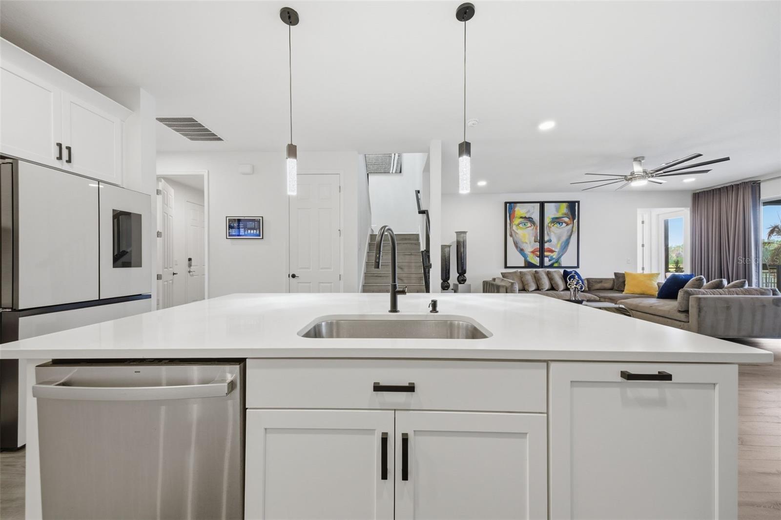 WHISPERING OAKS PRESERVE PH 2 - Residential