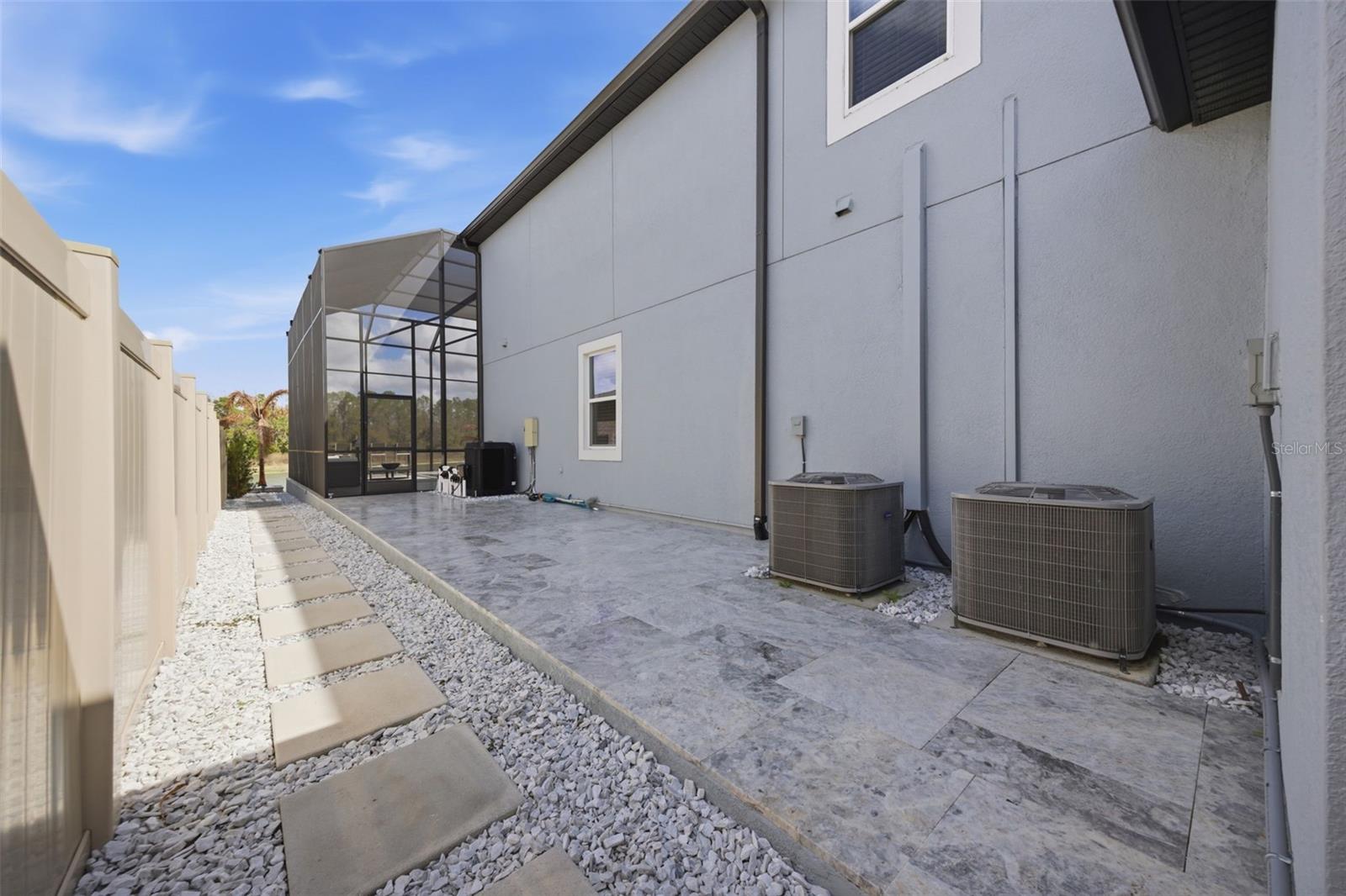 WHISPERING OAKS PRESERVE PH 2 - Residential