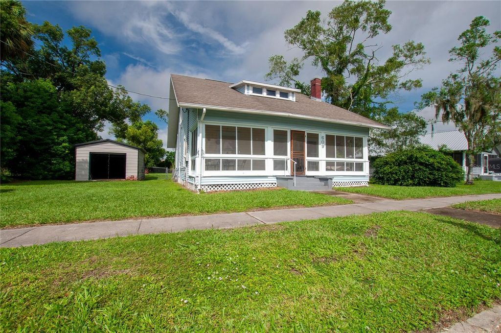Photo of 609 N Orange Ave, Arcadia, FL 34266 (MLS # C7514750)