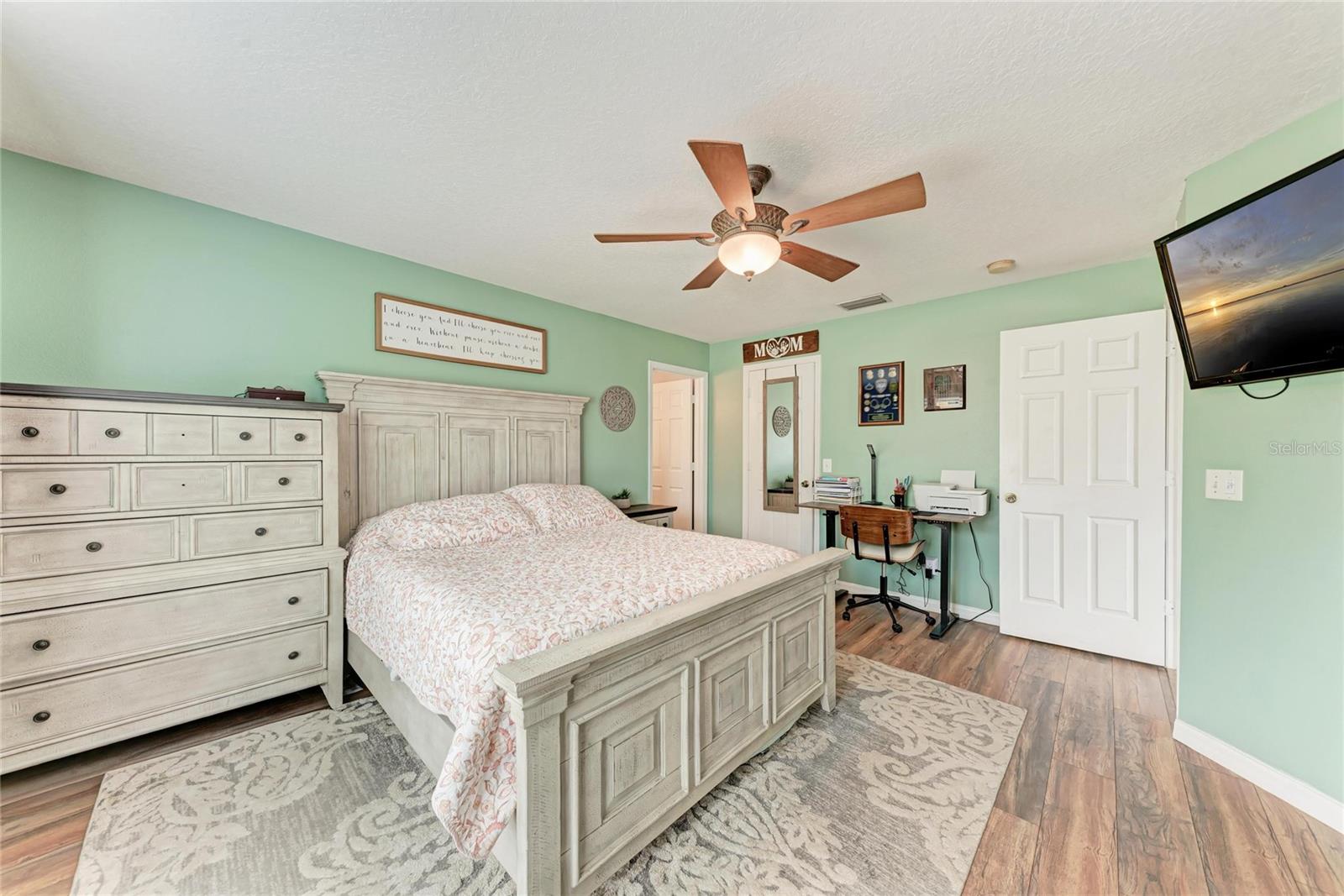 KINGSFIELD LAKES PH 2 - Residential