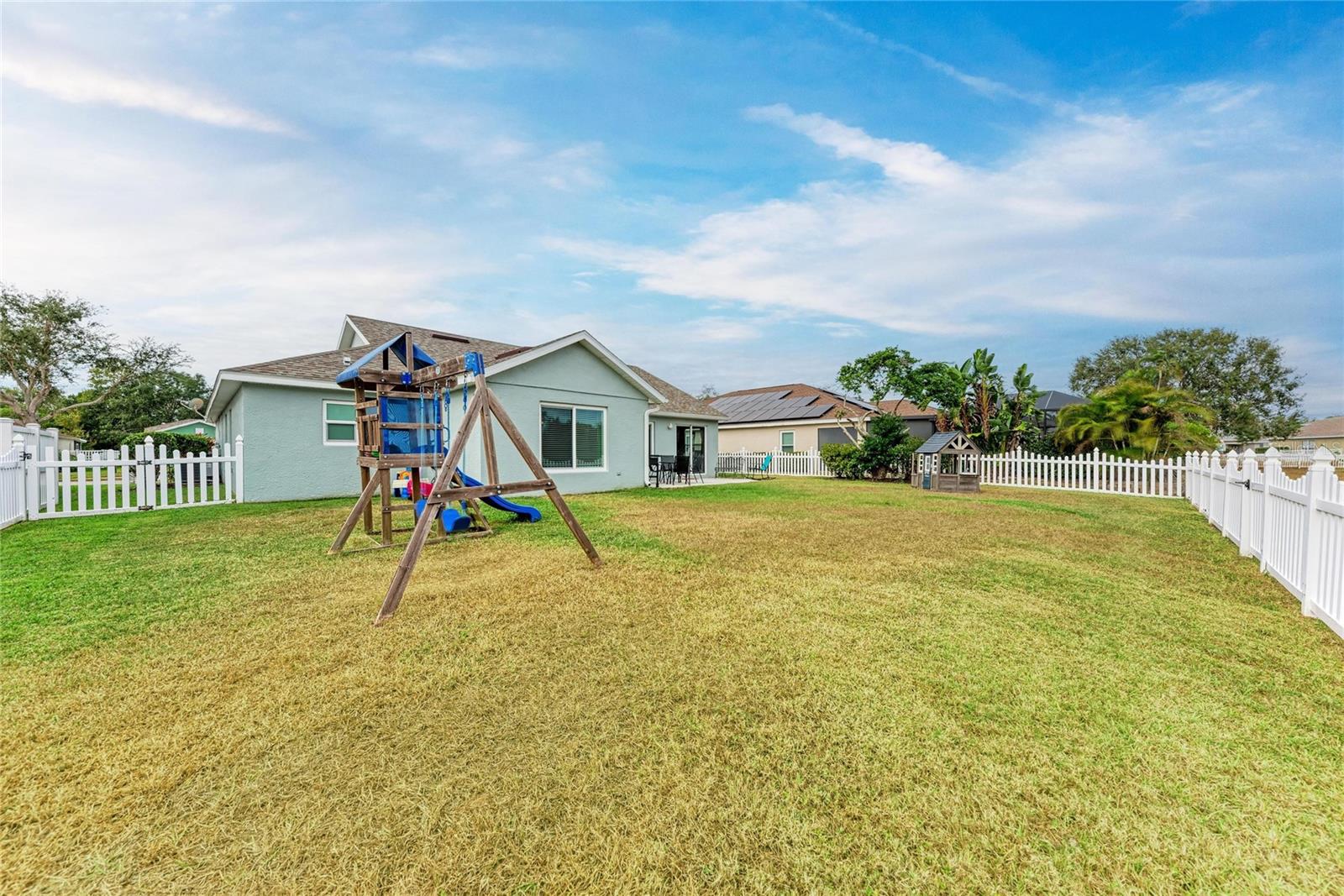 KINGSFIELD LAKES PH 2 - Residential