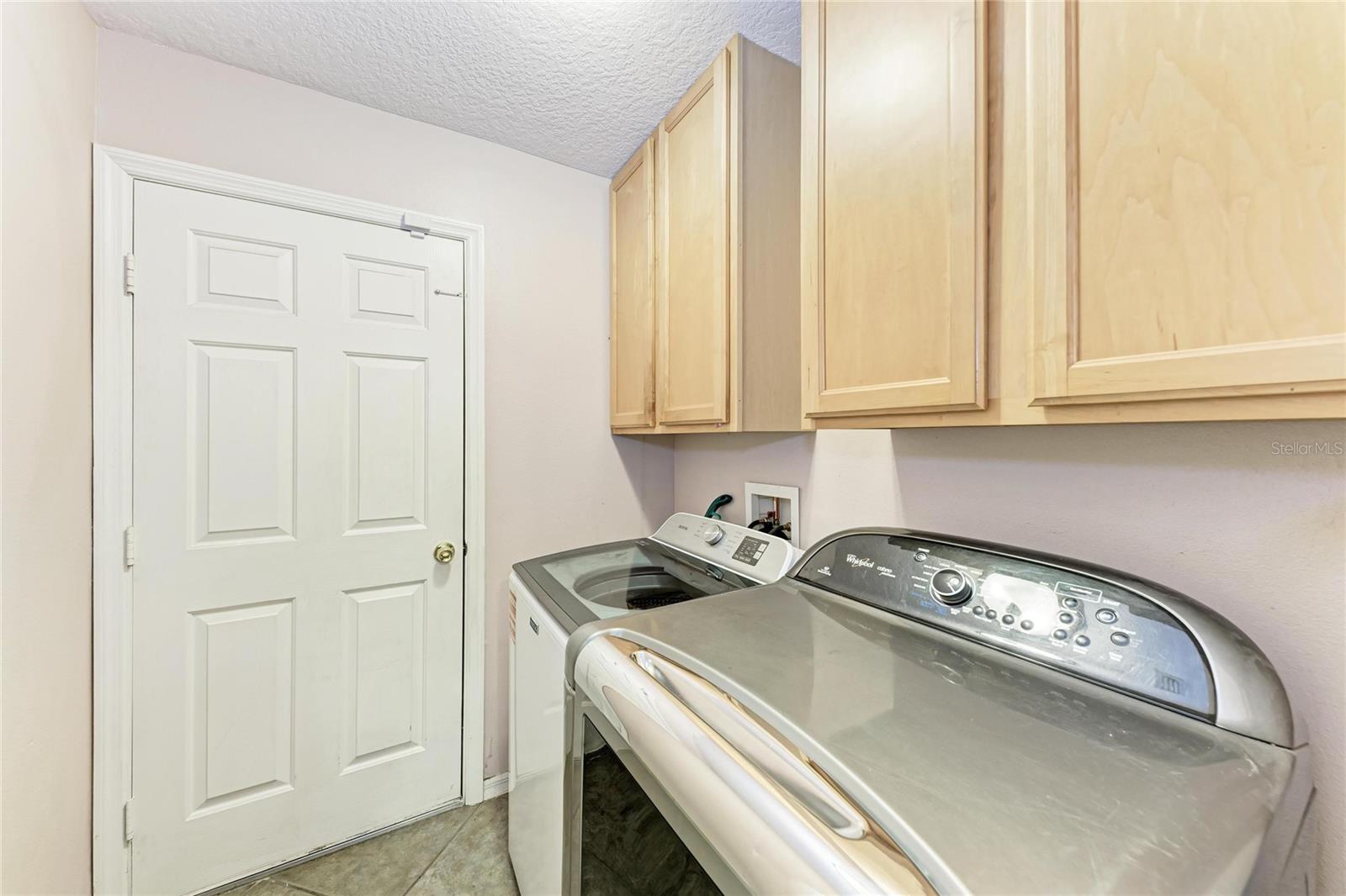 KINGSFIELD LAKES PH 2 - Residential