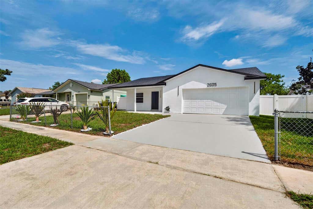 Photo of 2605 Char Street, Orlando, FL 32839 (MLS # O6435976)