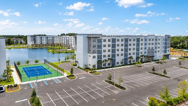 5563 MILLENIA PARK BLVD, ORLANDO, FL 32839 - Image eff4b738d9e304f1110d7b53c4dfcd1d/428491532