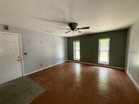Tiny photo for 4278 NE 131st Lane, Anthony, FL 32617 (MLS # OM723182)